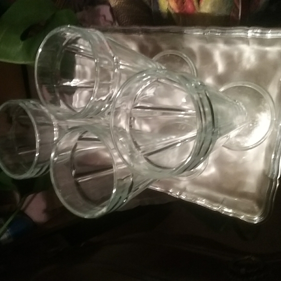 4 milkshake glasses - Picture 3 of 3